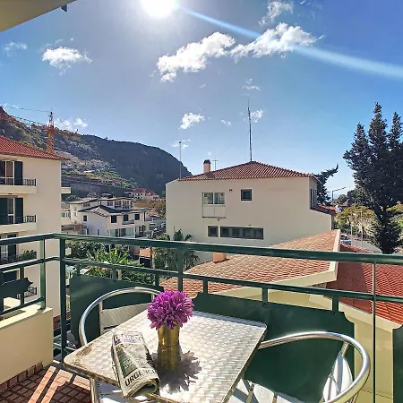 Sea N' Sun By Lovelystay Apartamento *