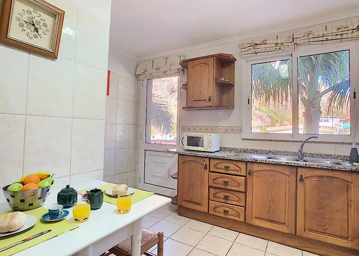 Sea N' Sun By Lovelystay Appartement *